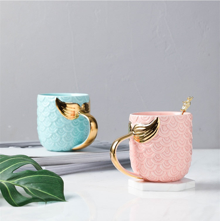 Beauty Mermaid Handle Large Capacity Tea Milk Cups And Mugs Pearl Glaze Gold Coffee Mug Drinkware 420ML