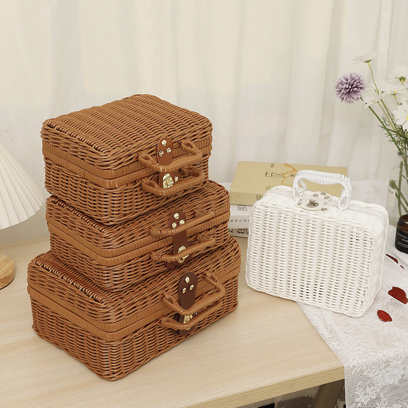 Rubber rattan woven picnic box to store luggage take photos organize props